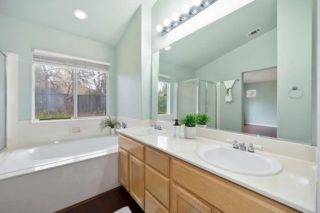 Detail Gallery Image 41 of 87 For 2119 Gold Haven Ct, Gold River,  CA 95670 - 4 Beds | 2 Baths
