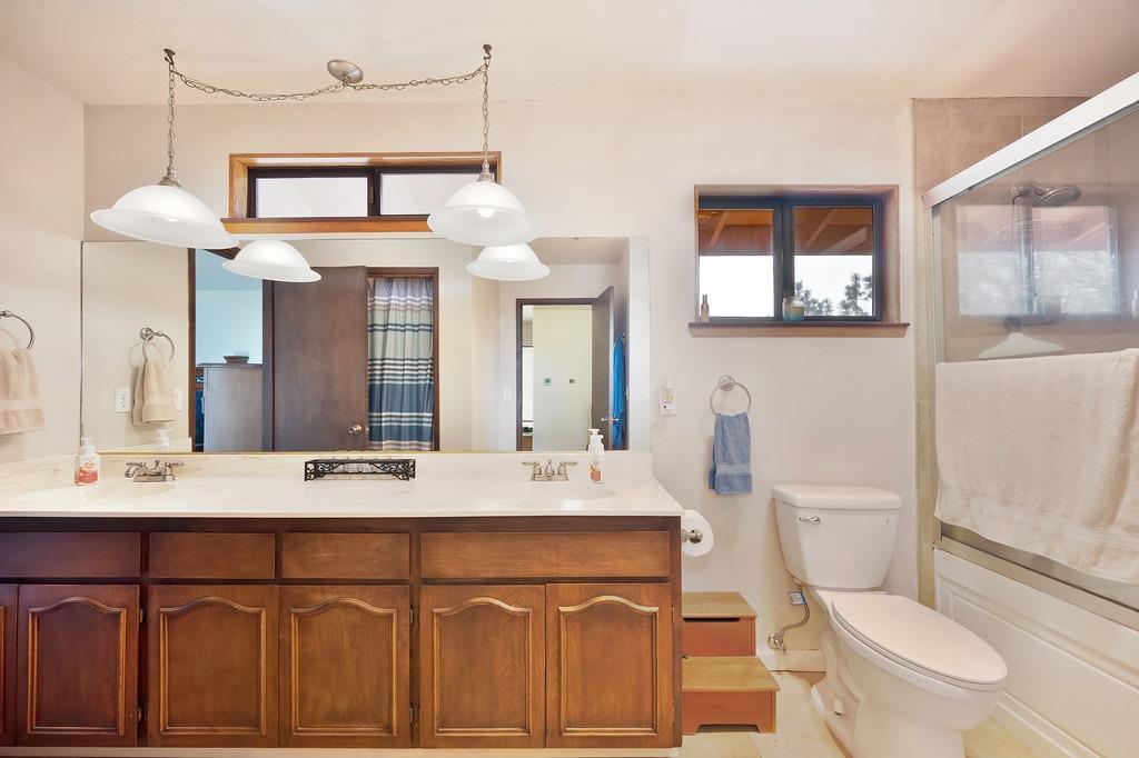 Detail Gallery Image 16 of 70 For 2151 Sweetwater Trl, Cool,  CA 95614 - 4 Beds | 2 Baths