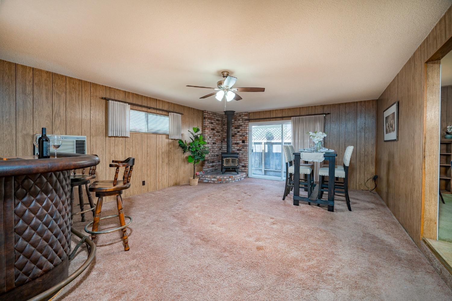 Sharondell Drive, Modesto, California image 12