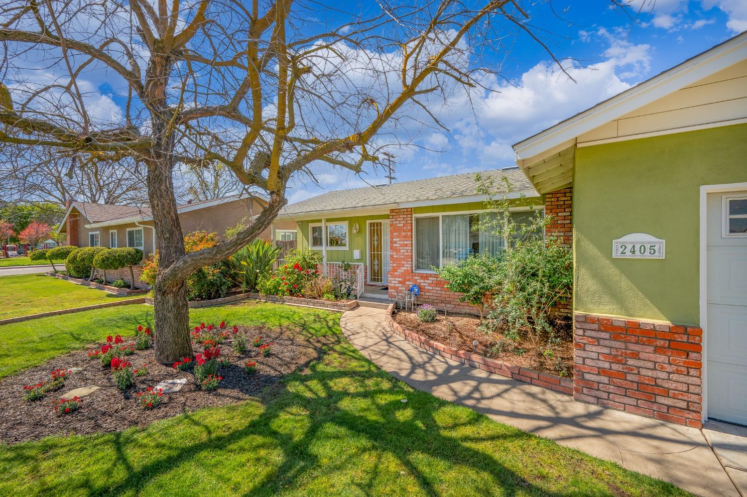 Sharondell Drive, Modesto, California image 5