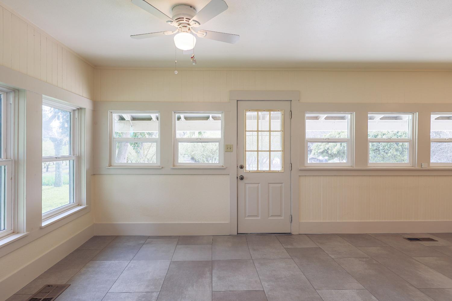 Detail Gallery Image 30 of 80 For 13419 Bentley St, Waterford,  CA 95386 - 3 Beds | 2 Baths