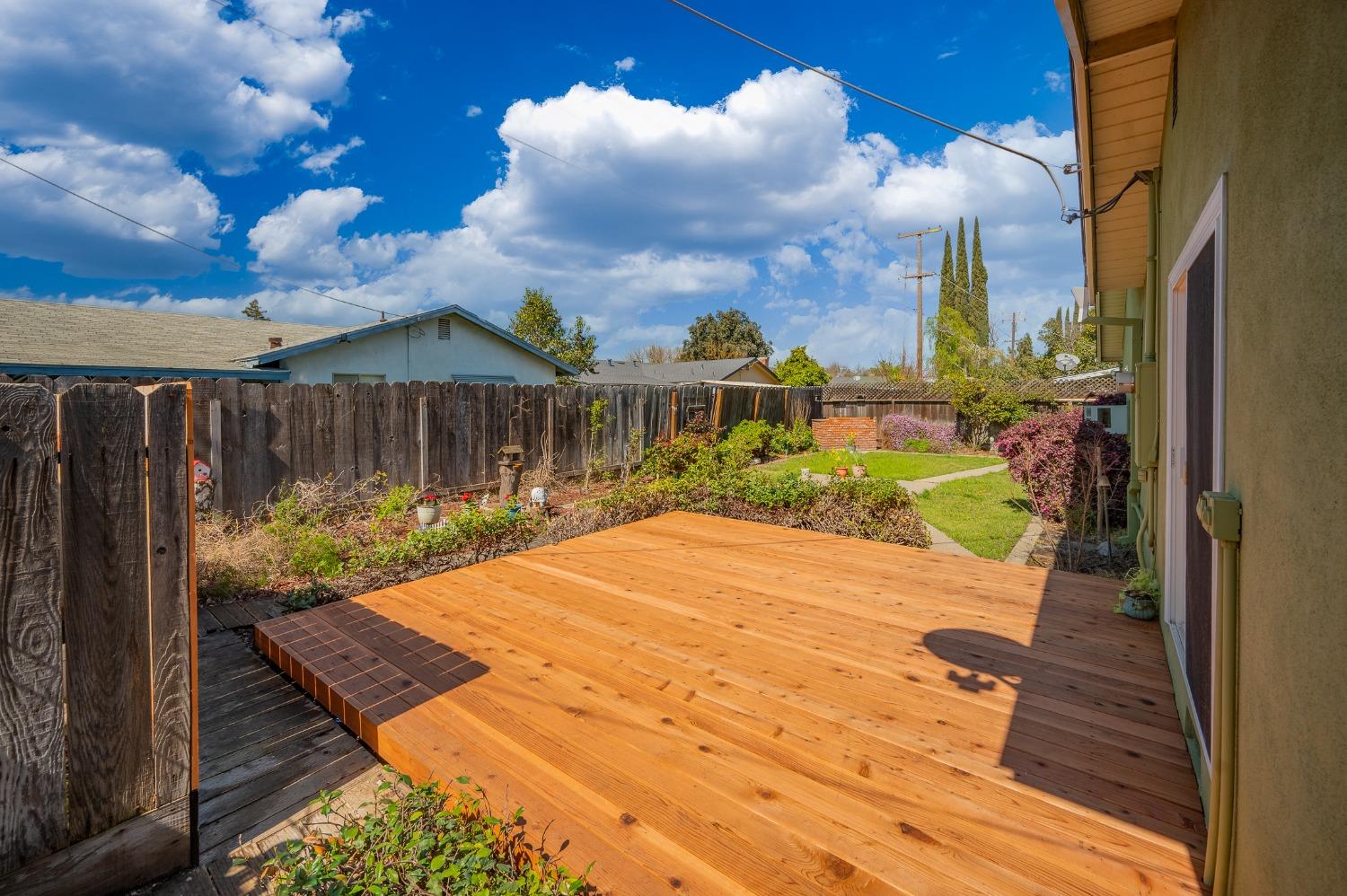Sharondell Drive, Modesto, California image 29
