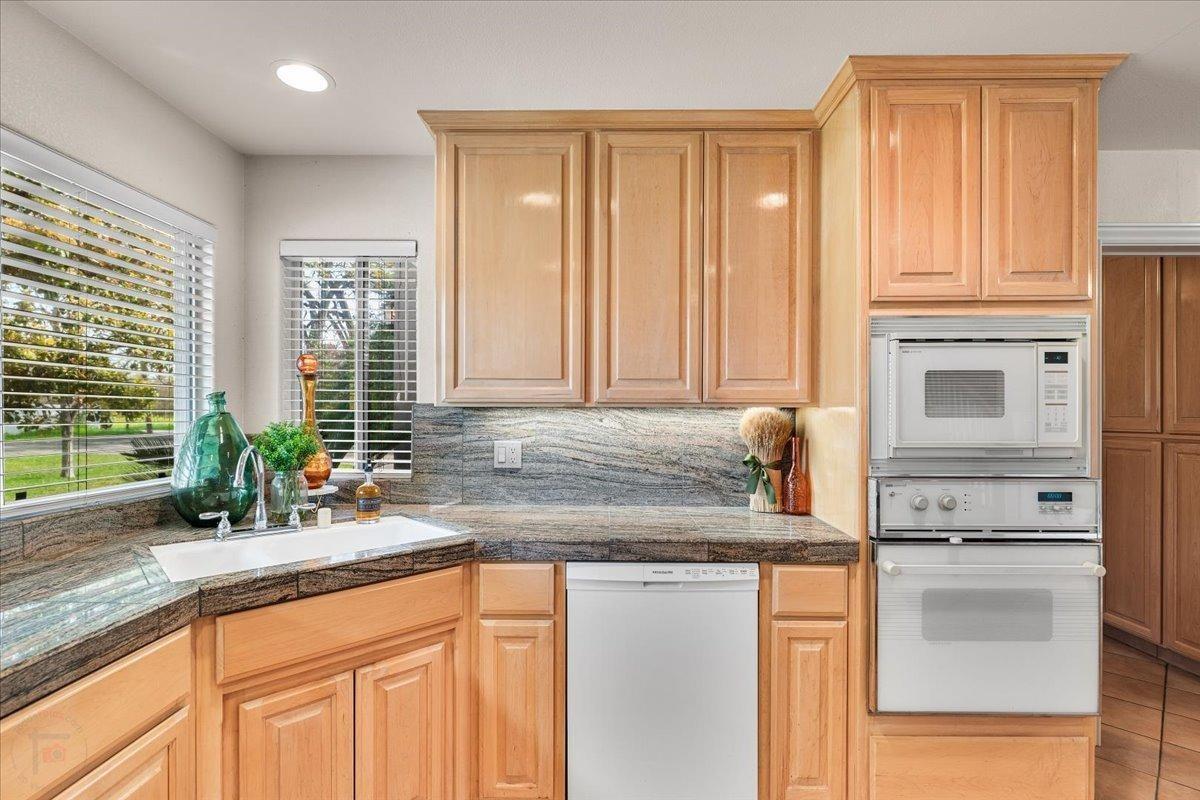 Detail Gallery Image 19 of 75 For 5242 E Hildreth Ln, Stockton,  CA 95212 - 3 Beds | 2/1 Baths