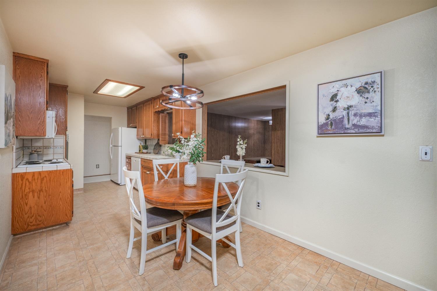 Sharondell Drive, Modesto, California image 11