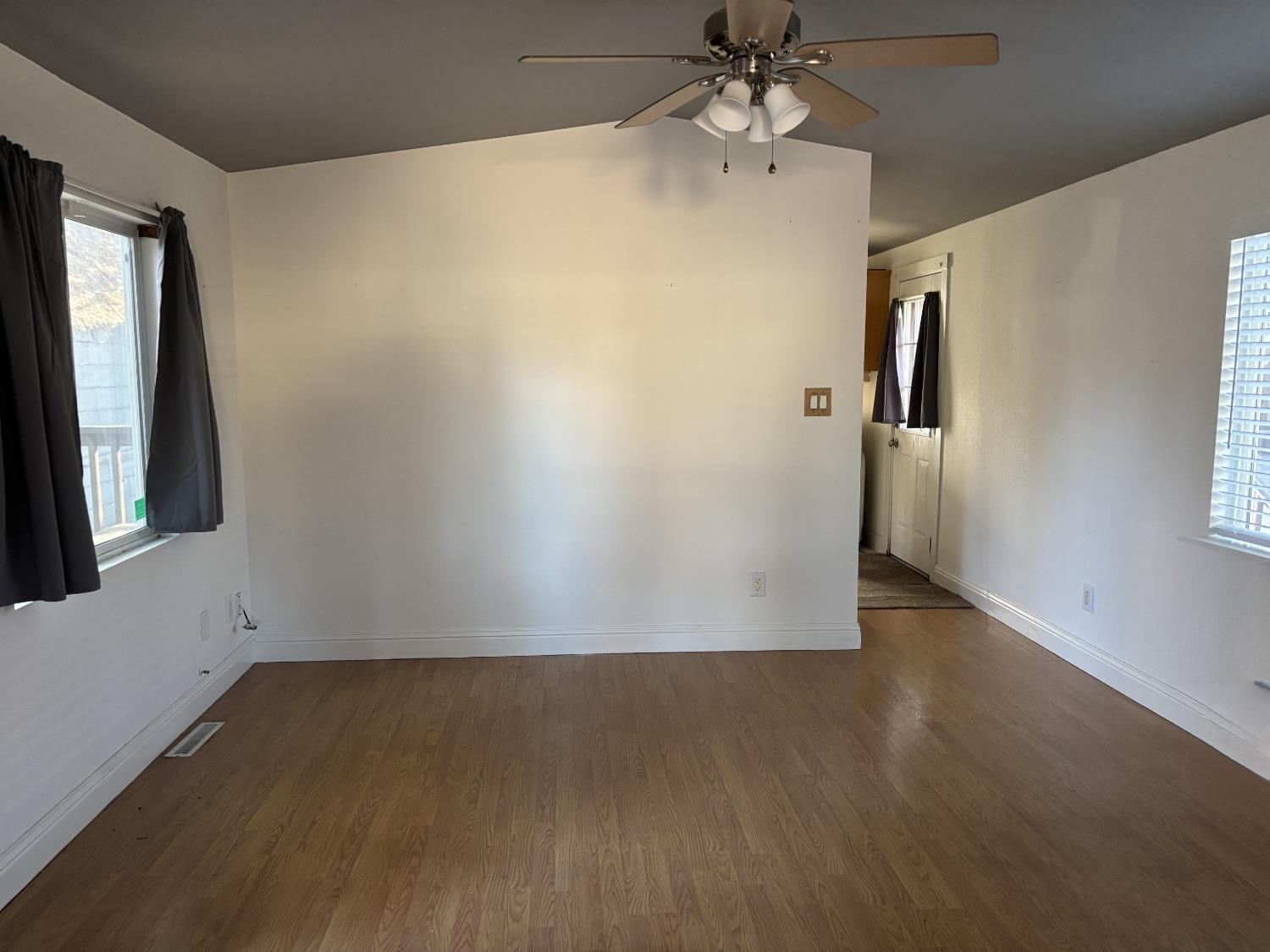 Detail Gallery Image 2 of 5 For 2933 Forebay Rd 17, Pollock Pines,  CA 95726 - 2 Beds | 1 Baths
