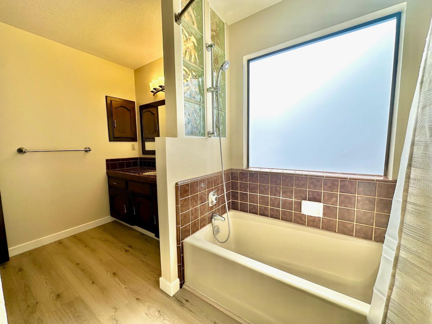 Detail Gallery Image 55 of 89 For 1721 N Johnson Rd, Turlock,  CA 95382 - 3 Beds | 3/1 Baths