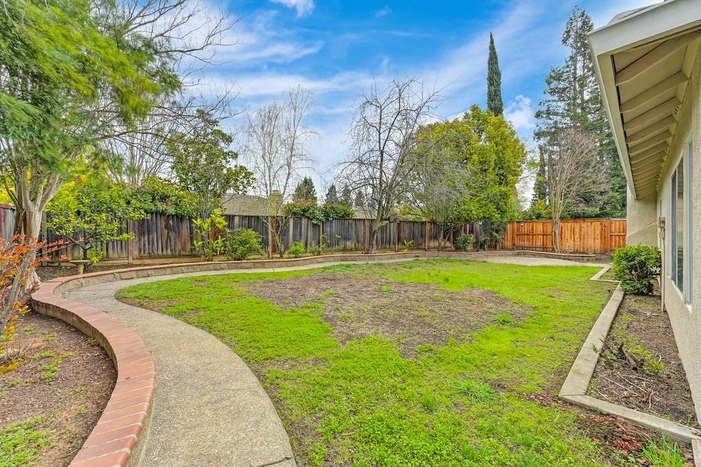 Detail Gallery Image 62 of 87 For 2119 Gold Haven Ct, Gold River,  CA 95670 - 4 Beds | 2 Baths