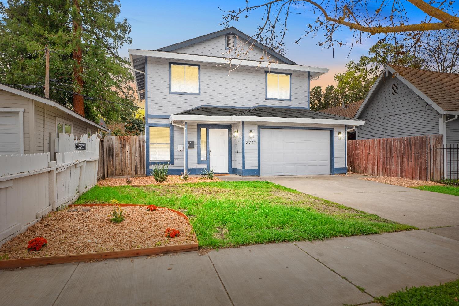 Detail Gallery Image 1 of 1 For 3742 Bigler Way, Sacramento,  CA 95817 - 3 Beds | 2 Baths