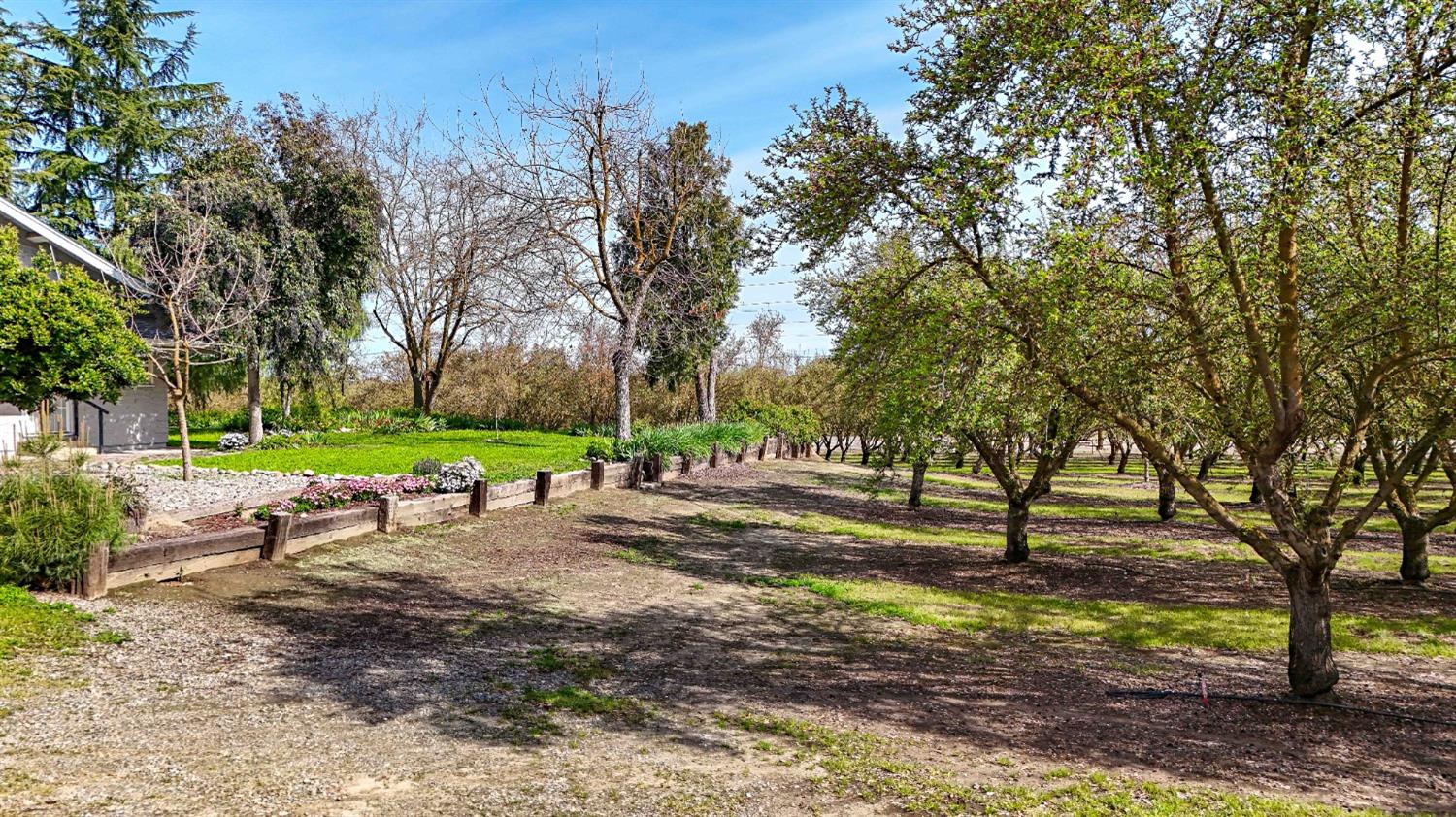 Detail Gallery Image 63 of 80 For 13419 Bentley St, Waterford,  CA 95386 - 3 Beds | 2 Baths
