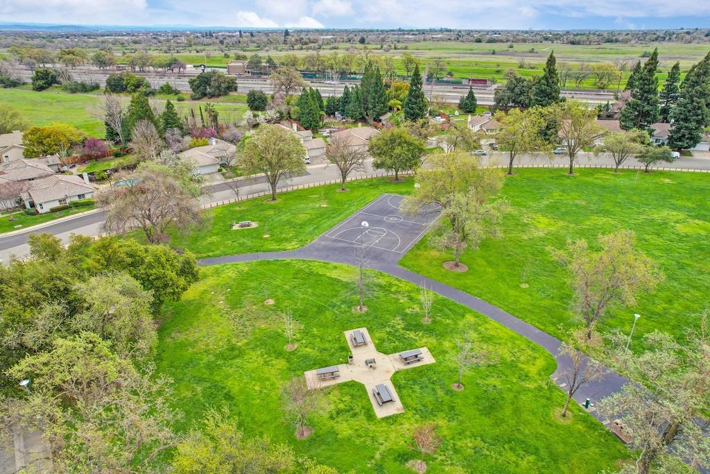 Detail Gallery Image 81 of 87 For 2119 Gold Haven Ct, Gold River,  CA 95670 - 4 Beds | 2 Baths