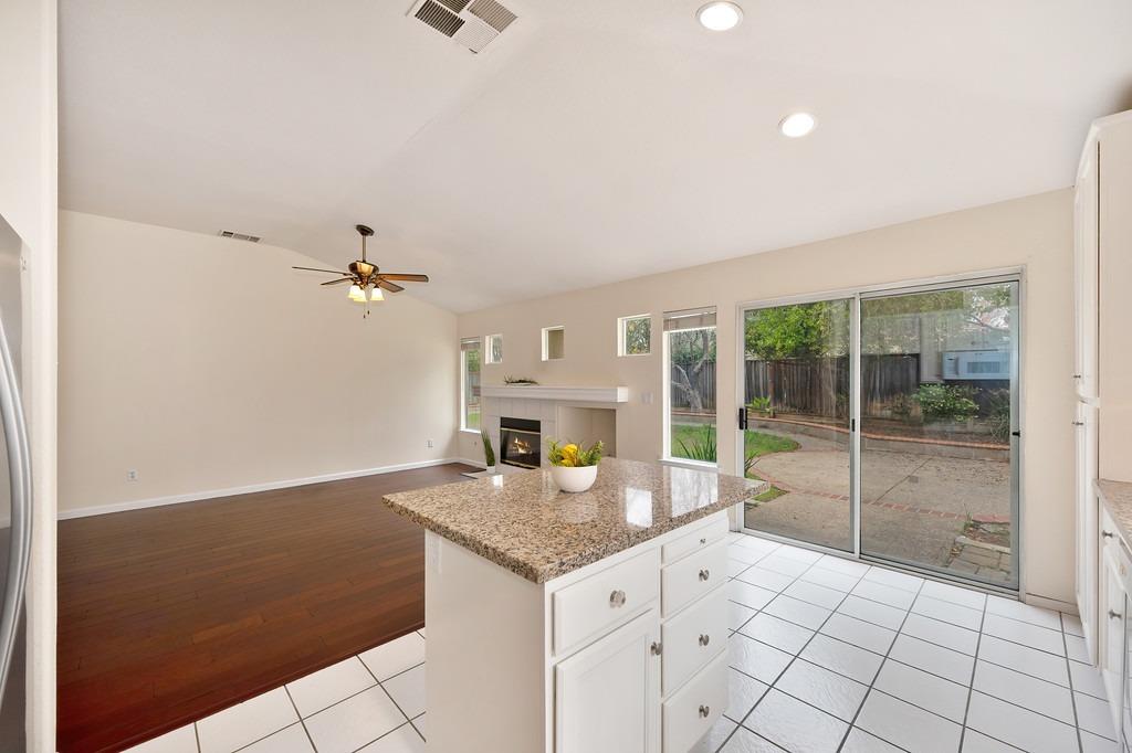 Detail Gallery Image 29 of 87 For 2119 Gold Haven Ct, Gold River,  CA 95670 - 4 Beds | 2 Baths