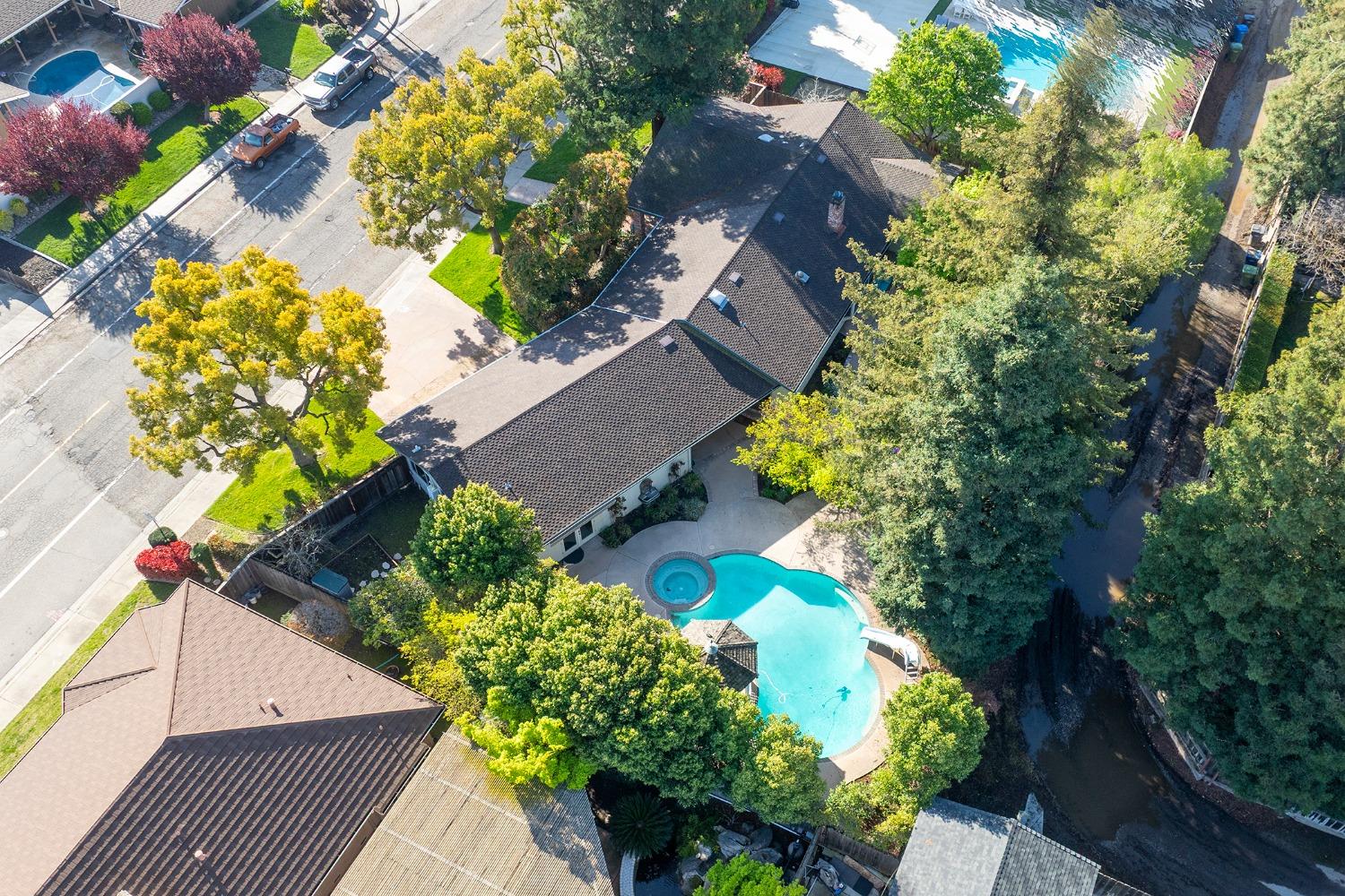 Detail Gallery Image 16 of 89 For 1721 N Johnson Rd, Turlock,  CA 95382 - 3 Beds | 3/1 Baths