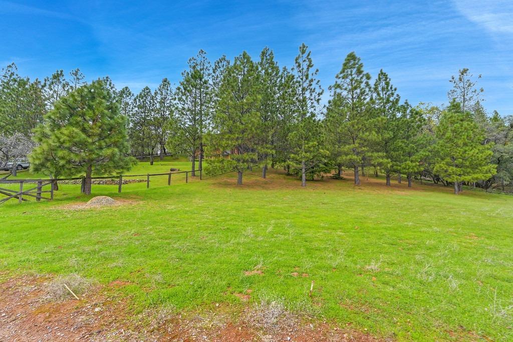 Detail Gallery Image 38 of 70 For 2151 Sweetwater Trl, Cool,  CA 95614 - 4 Beds | 2 Baths