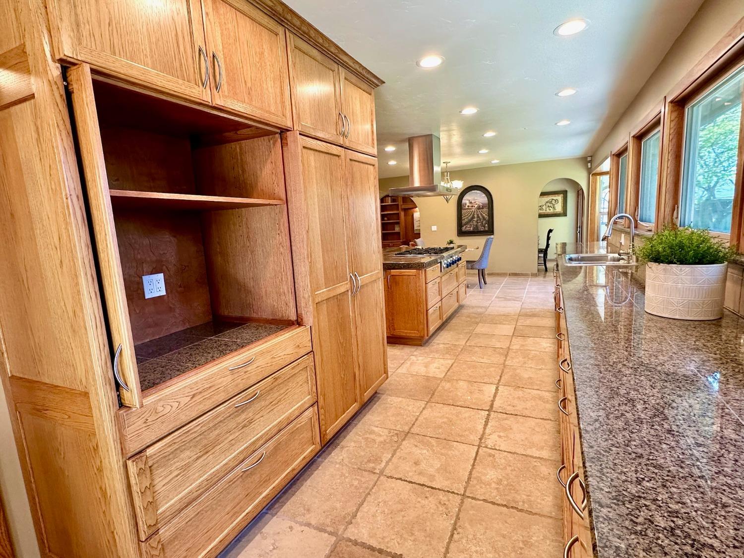 Detail Gallery Image 32 of 89 For 1721 N Johnson Rd, Turlock,  CA 95382 - 3 Beds | 3/1 Baths