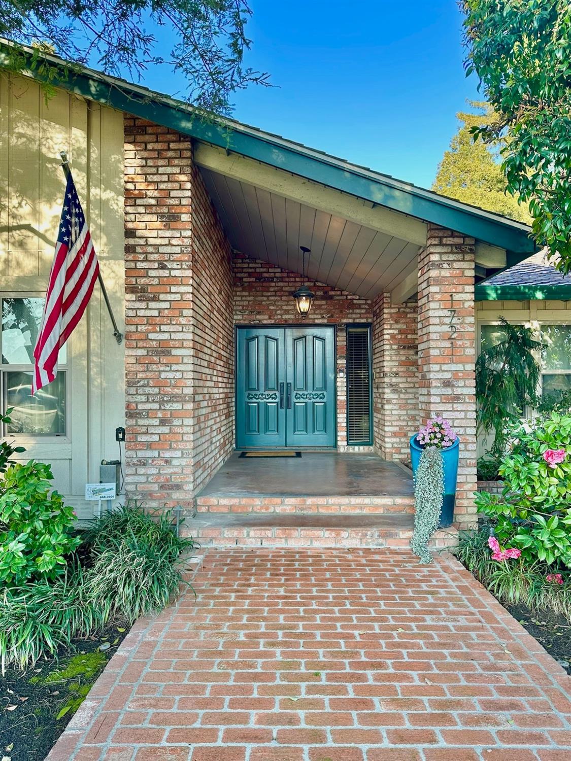 Detail Gallery Image 2 of 89 For 1721 N Johnson Rd, Turlock,  CA 95382 - 3 Beds | 3/1 Baths