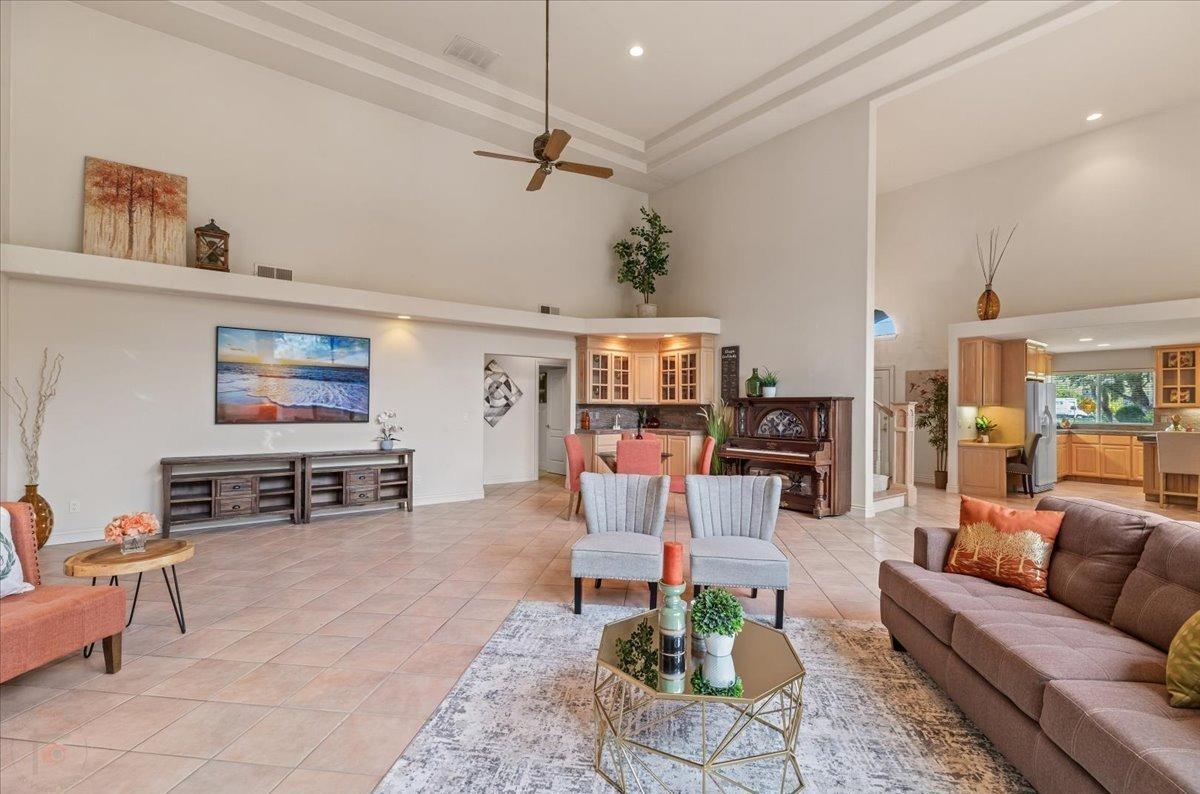Detail Gallery Image 32 of 75 For 5242 E Hildreth Ln, Stockton,  CA 95212 - 3 Beds | 2/1 Baths