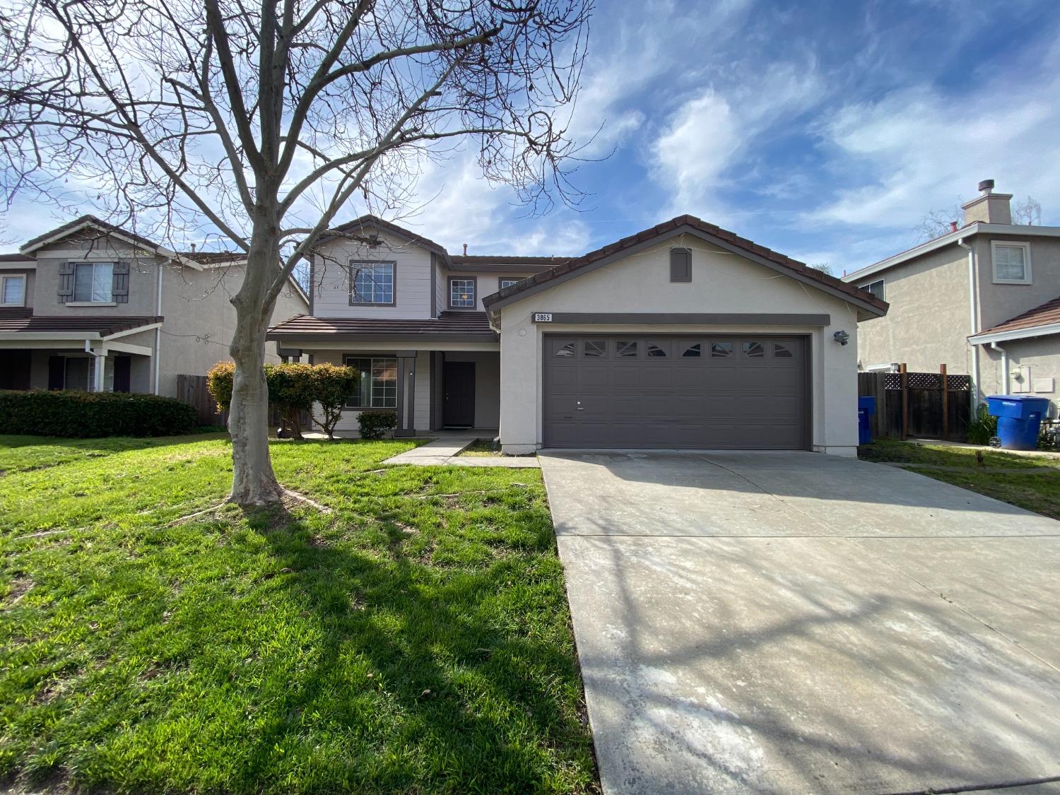 Detail Gallery Image 1 of 1 For 3865 Aetna Springs Way, Sacramento,  CA 95834 - 4 Beds | 2/1 Baths