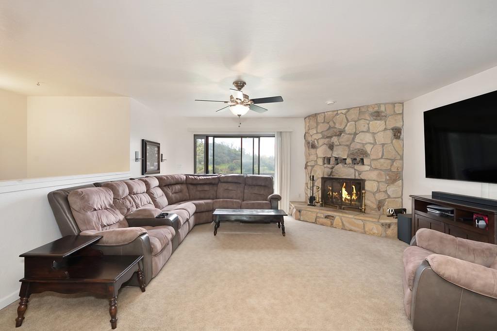 Detail Gallery Image 3 of 70 For 2151 Sweetwater Trl, Cool,  CA 95614 - 4 Beds | 2 Baths