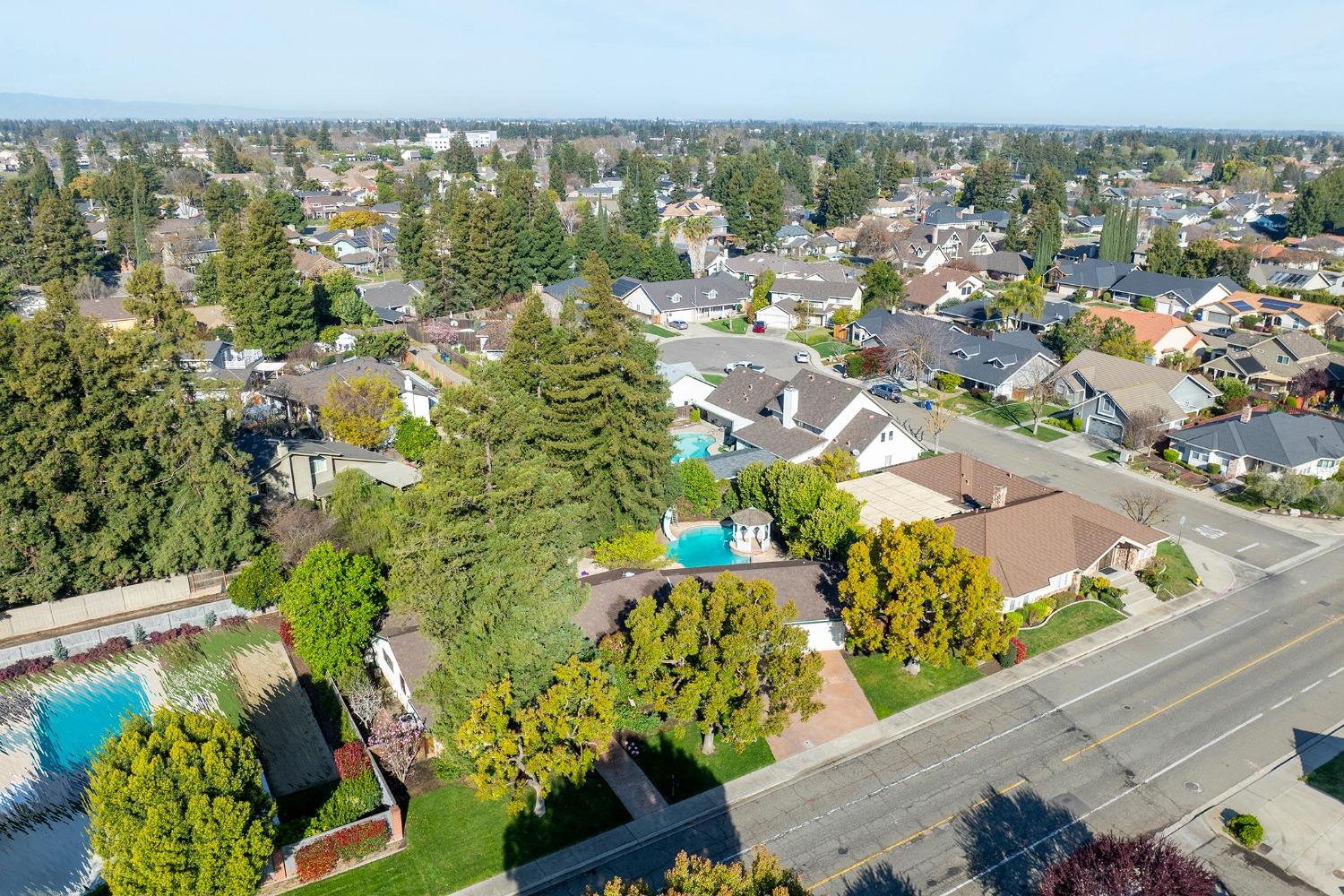 Detail Gallery Image 13 of 89 For 1721 N Johnson Rd, Turlock,  CA 95382 - 3 Beds | 3/1 Baths