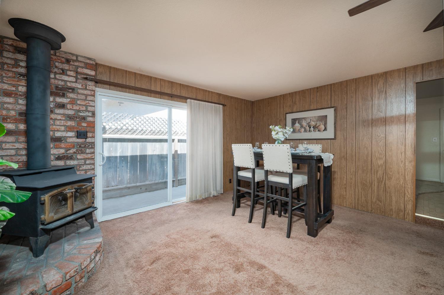 Sharondell Drive, Modesto, California image 16