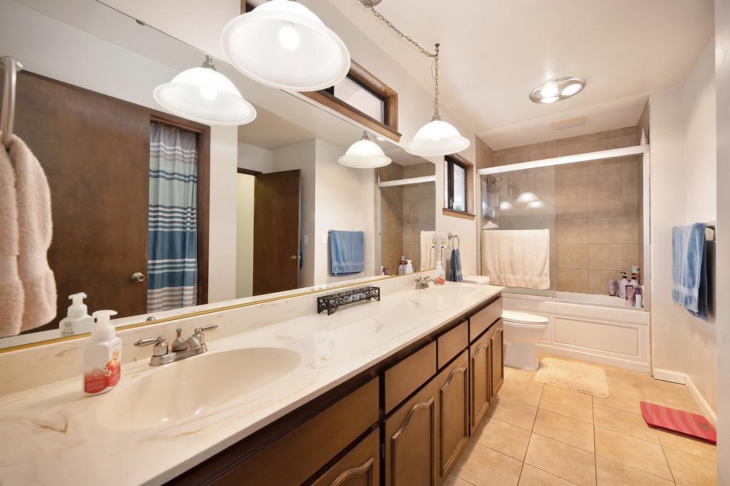 Detail Gallery Image 18 of 70 For 2151 Sweetwater Trl, Cool,  CA 95614 - 4 Beds | 2 Baths