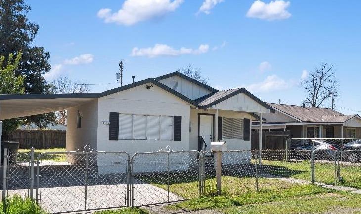 Lassen Avenue, Modesto, California image 2