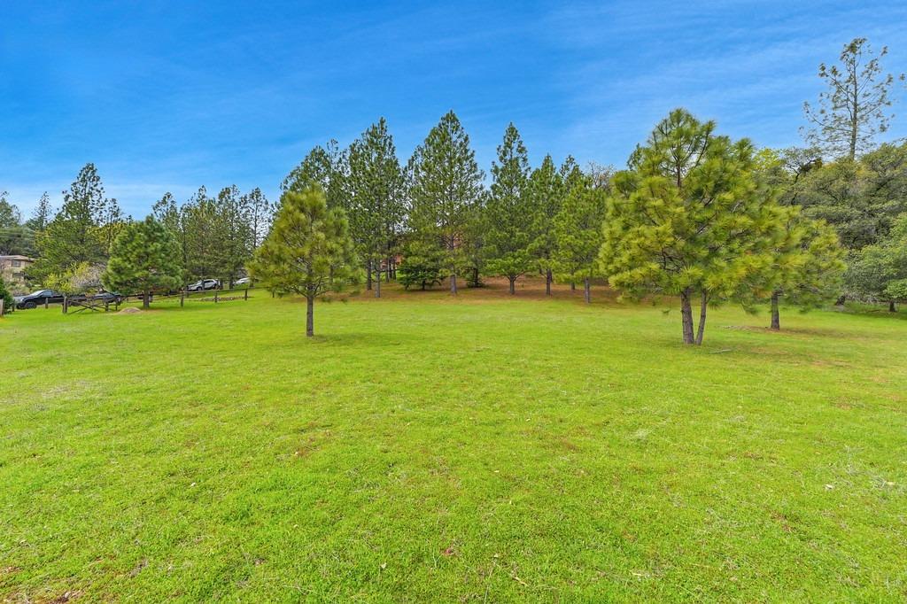 Detail Gallery Image 37 of 70 For 2151 Sweetwater Trl, Cool,  CA 95614 - 4 Beds | 2 Baths