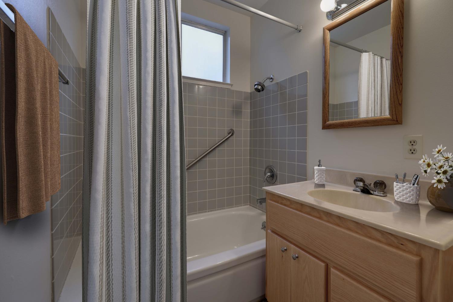 Acorn Way, Meadow Vista, California image 10