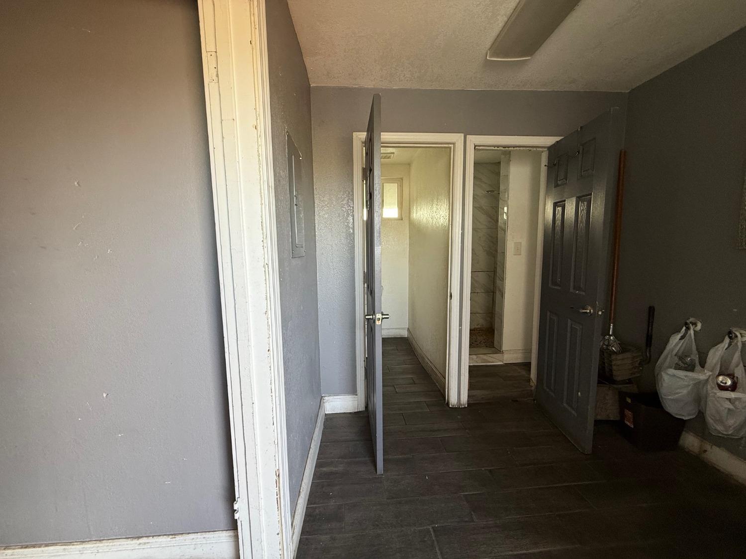 Detail Gallery Image 8 of 11 For 104 E Lodi Avenue, Lodi,  CA 95240 - – Beds | – Baths