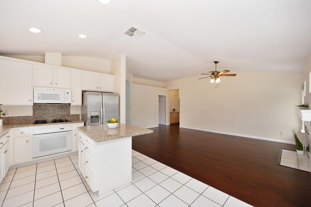 Detail Gallery Image 28 of 87 For 2119 Gold Haven Ct, Gold River,  CA 95670 - 4 Beds | 2 Baths