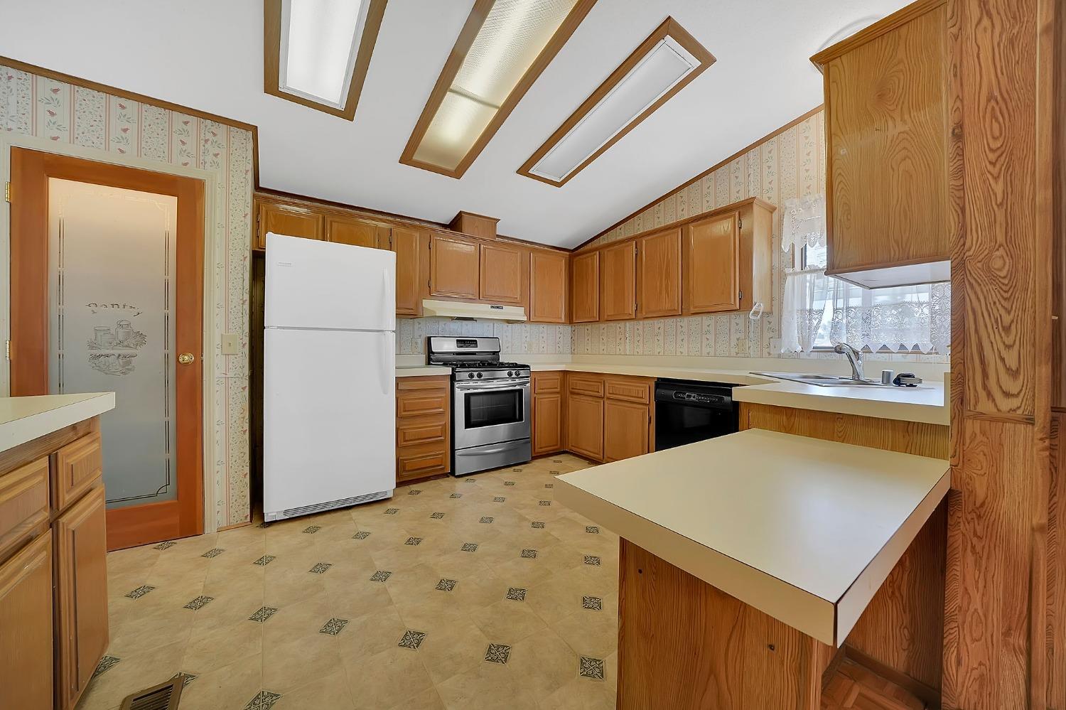 Detail Gallery Image 16 of 44 For 20 Rollingwood Dr 159, Jackson,  CA 95642 - 2 Beds | 2 Baths