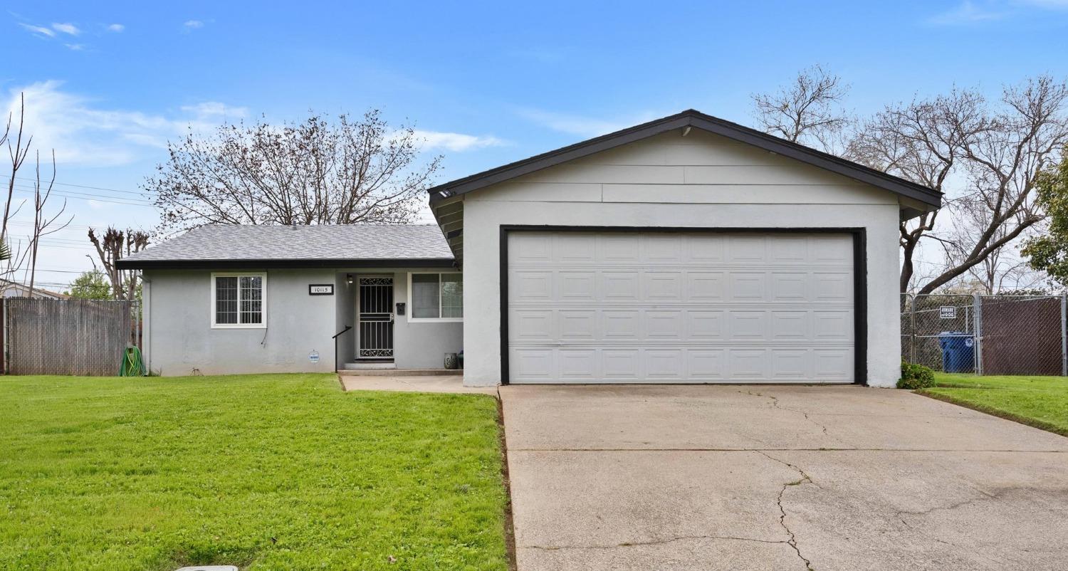 Detail Gallery Image 1 of 1 For 10115 Crawford Way, Sacramento,  CA 95827 - 3 Beds | 2 Baths