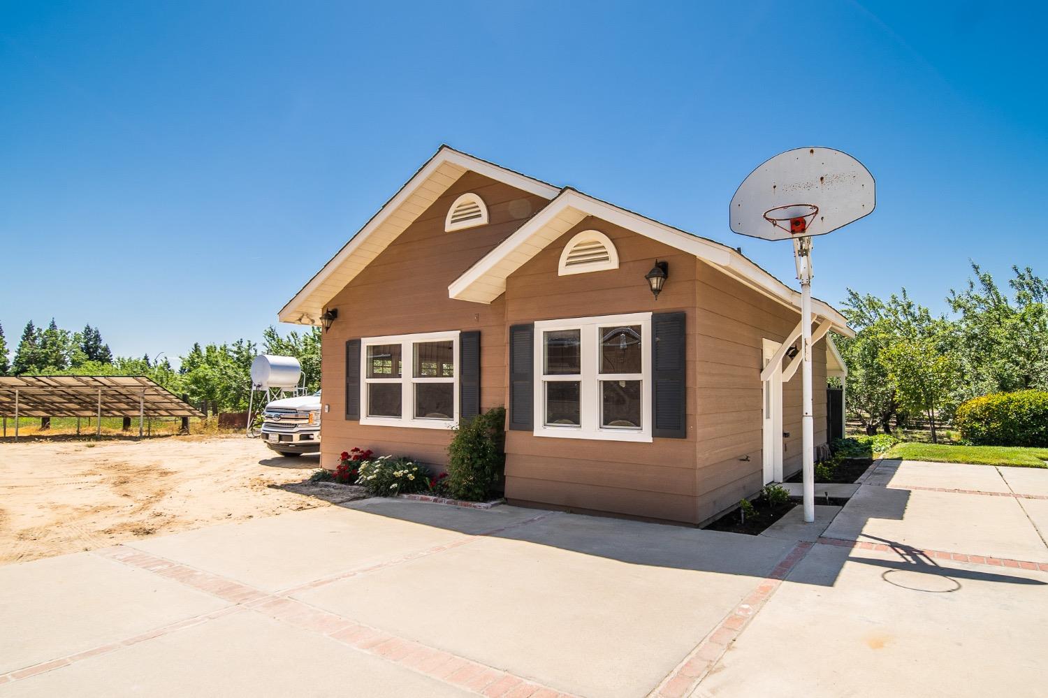 Detail Gallery Image 63 of 89 For 2591 Giannini Rd, Atwater,  CA 95301 - 4 Beds | 2/1 Baths