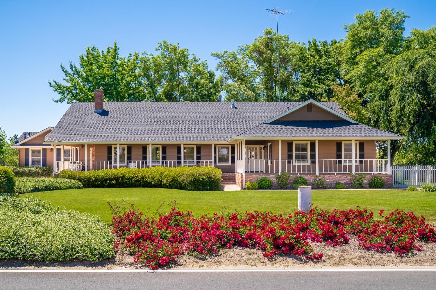 Detail Gallery Image 72 of 89 For 2591 Giannini Rd, Atwater,  CA 95301 - 4 Beds | 2/1 Baths