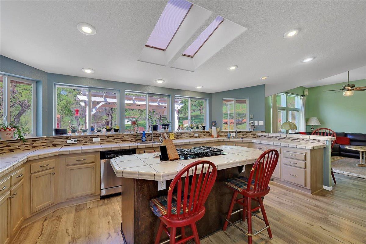 Detail Gallery Image 34 of 87 For 10806 Township Rd, Browns Valley,  CA 95918 - 3 Beds | 2 Baths