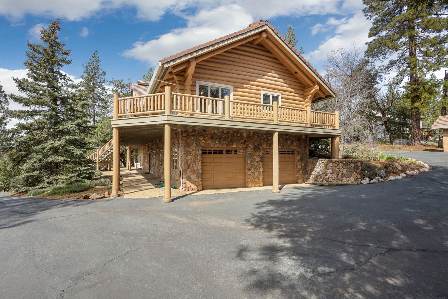 Detail Gallery Image 10 of 88 For 21811 Homestead Rd, Pine Grove,  CA 95665 - 3 Beds | 2/1 Baths