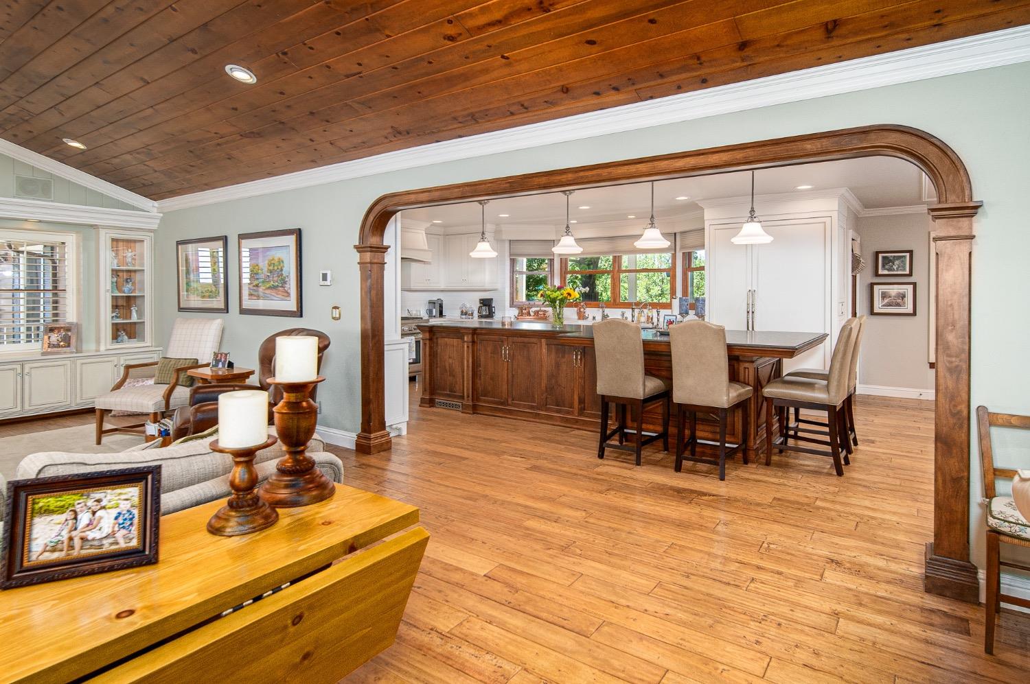 Detail Gallery Image 4 of 89 For 2591 Giannini Rd, Atwater,  CA 95301 - 4 Beds | 2/1 Baths