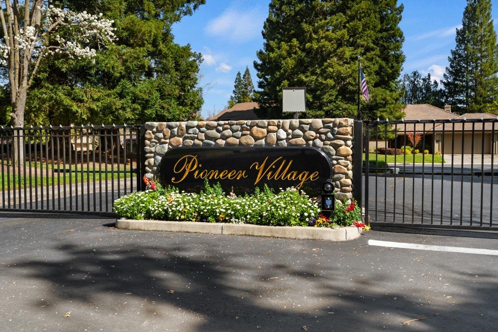 Detail Gallery Image 63 of 66 For 11571 Splitrock Ct, Gold River,  CA 95670 - 4 Beds | 4/1 Baths