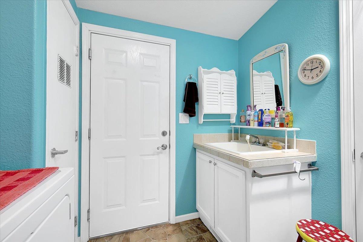 Detail Gallery Image 53 of 87 For 10806 Township Rd, Browns Valley,  CA 95918 - 3 Beds | 2 Baths