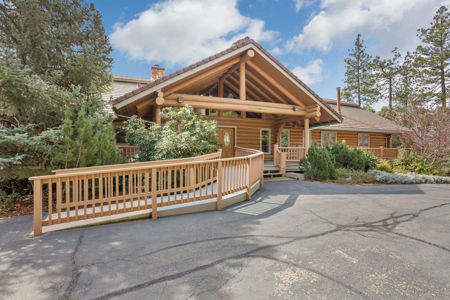 Detail Gallery Image 18 of 88 For 21811 Homestead Rd, Pine Grove,  CA 95665 - 3 Beds | 2/1 Baths