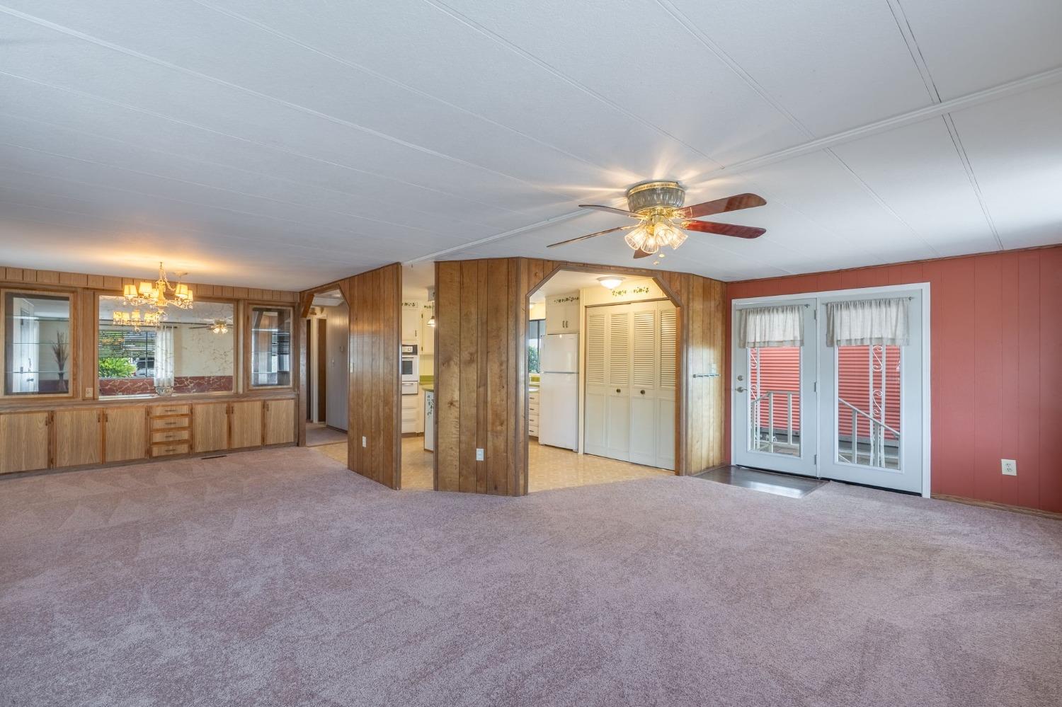 Detail Gallery Image 8 of 22 For 2505 Jackson Ave 207, Escalon,  CA 95320 - 2 Beds | 2 Baths