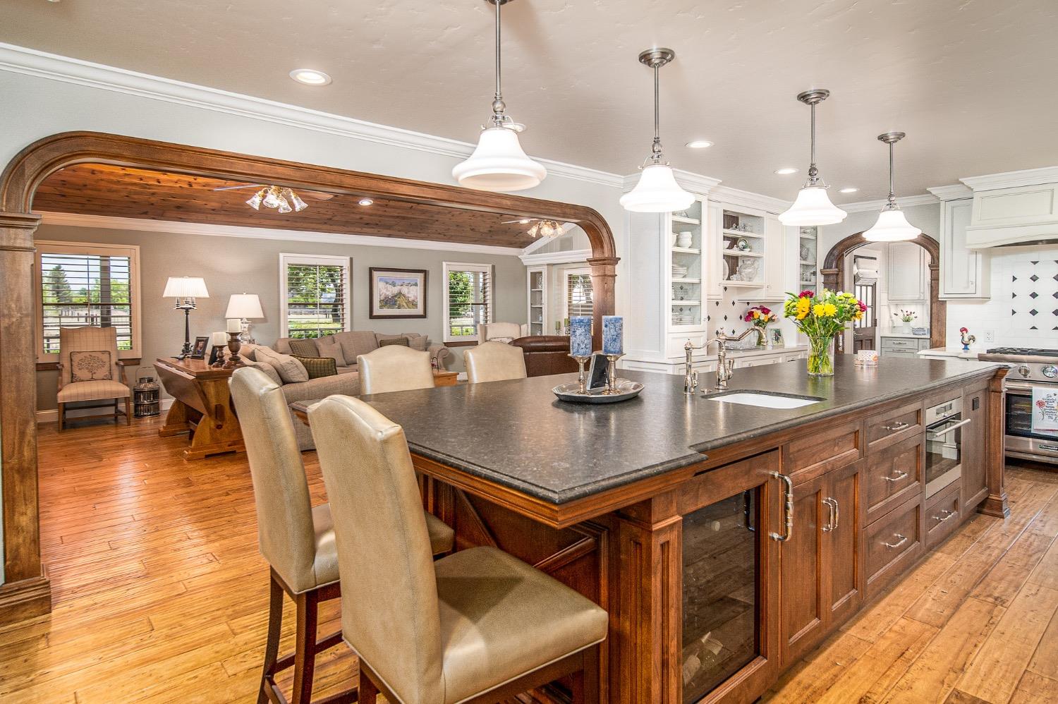 Detail Gallery Image 3 of 89 For 2591 Giannini Rd, Atwater,  CA 95301 - 4 Beds | 2/1 Baths
