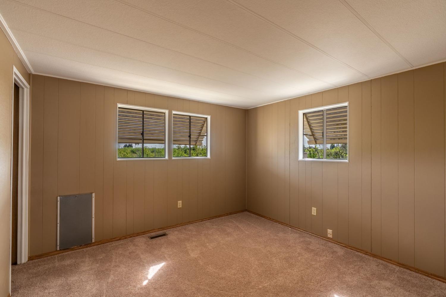 Detail Gallery Image 16 of 22 For 2505 Jackson Ave 207, Escalon,  CA 95320 - 2 Beds | 2 Baths
