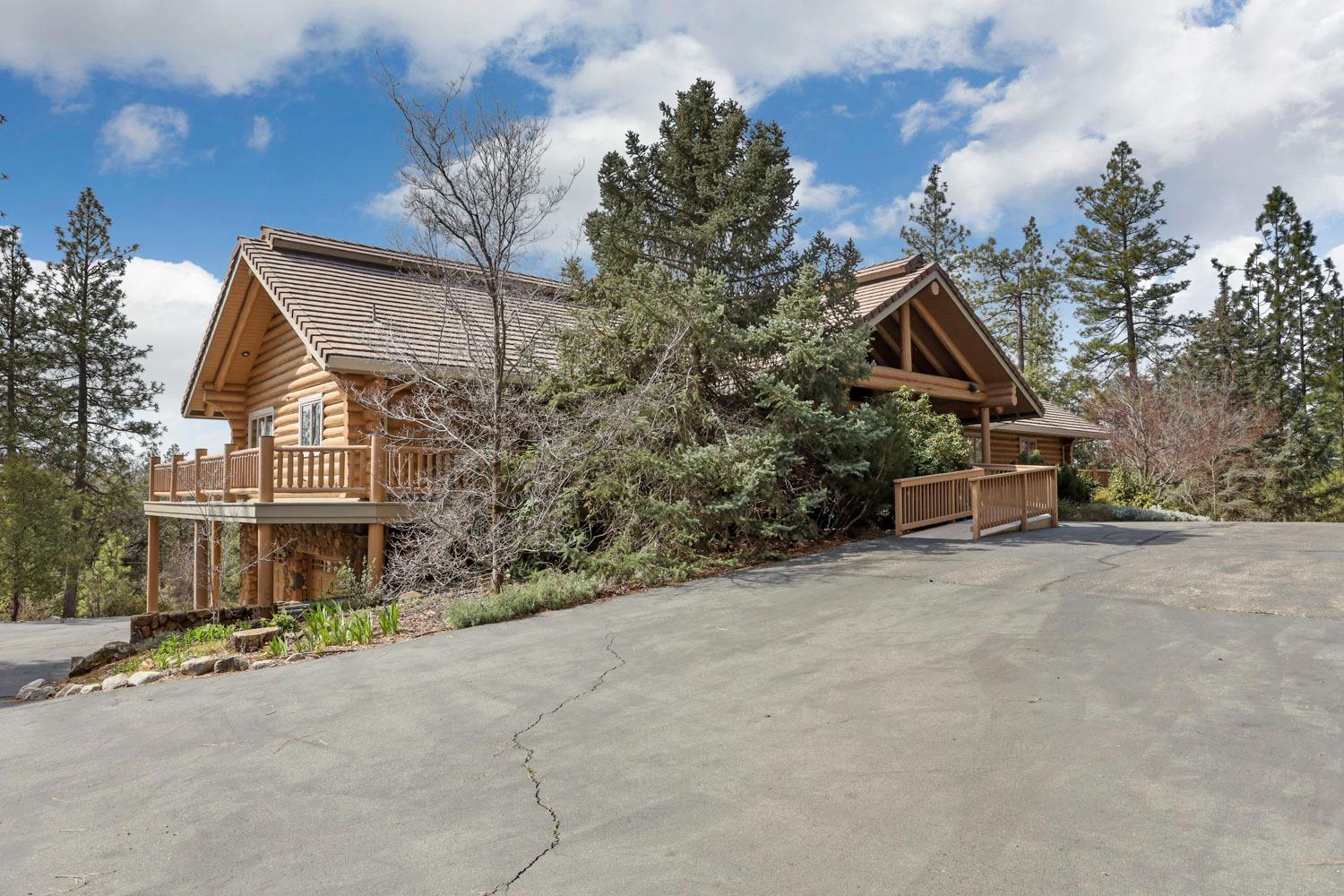 Detail Gallery Image 11 of 88 For 21811 Homestead Rd, Pine Grove,  CA 95665 - 3 Beds | 2/1 Baths