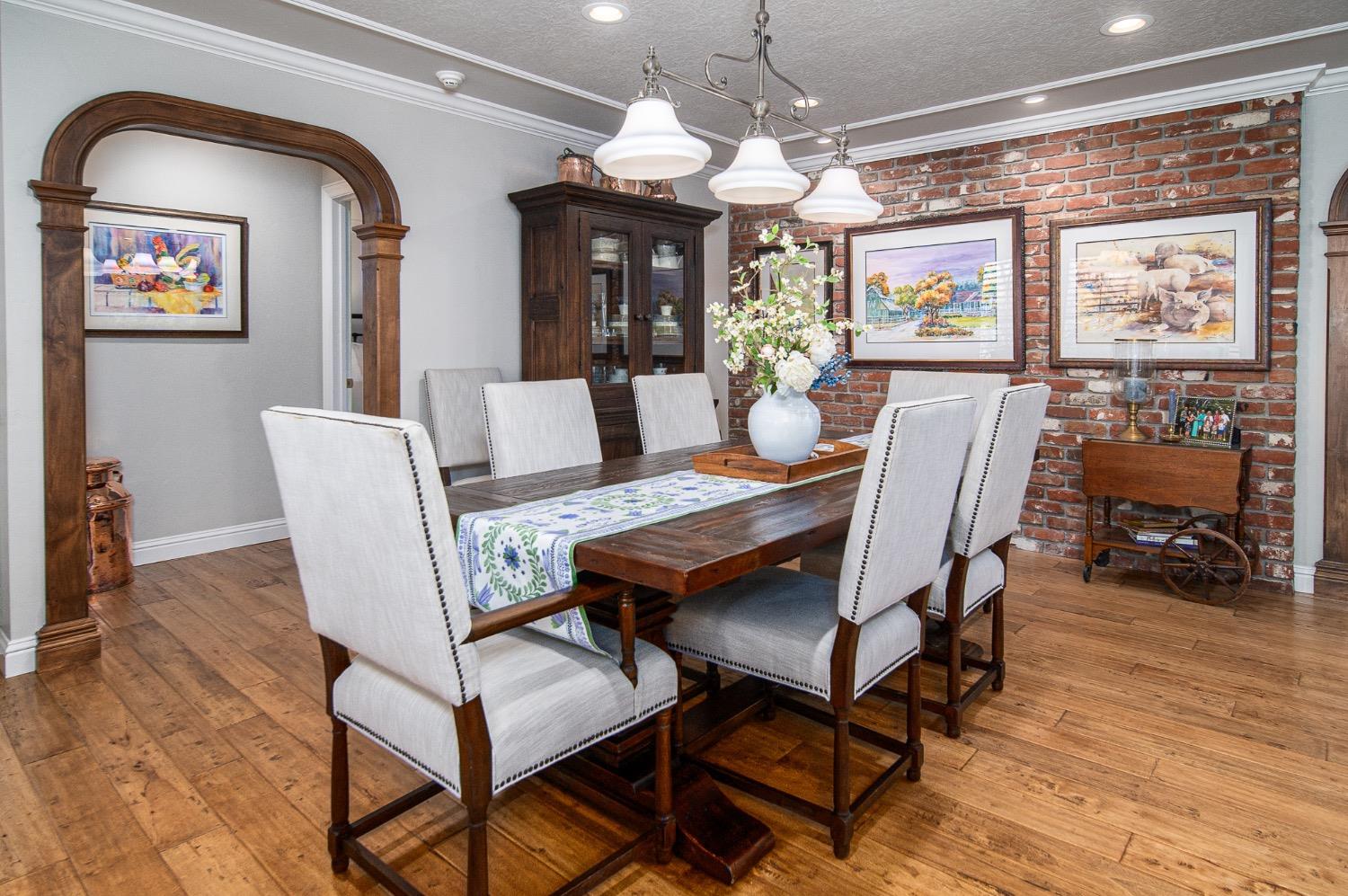 Detail Gallery Image 7 of 89 For 2591 Giannini Rd, Atwater,  CA 95301 - 4 Beds | 2/1 Baths