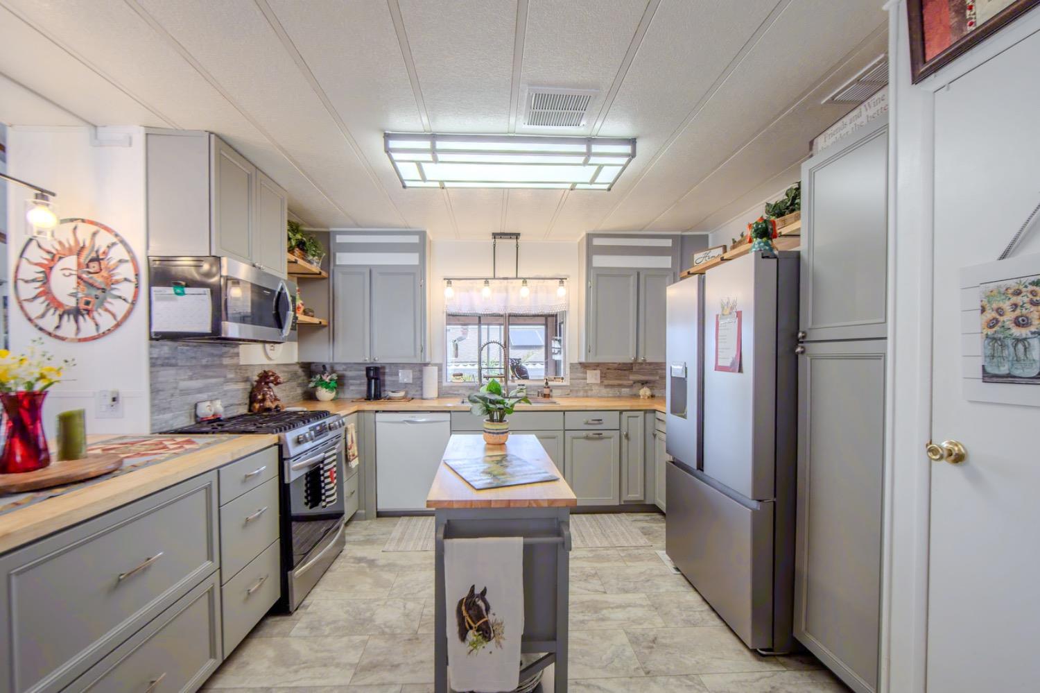 Detail Gallery Image 9 of 34 For 20 Rollingwood Drive 153, Jackson,  CA 95642 - 2 Beds | 2 Baths