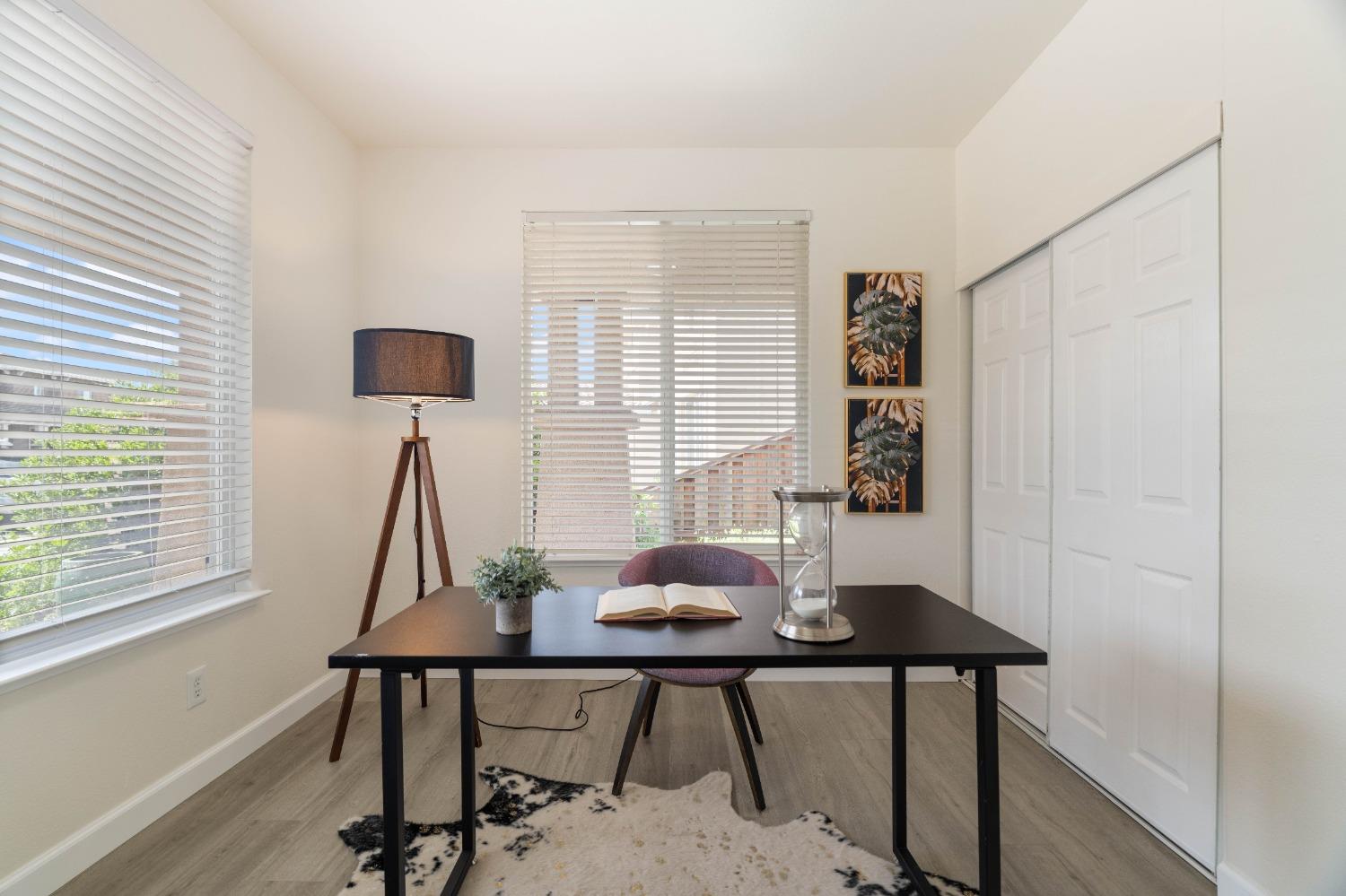 Detail Gallery Image 11 of 31 For 1736 Churchill Downs Cir, Oakdale,  CA 95361 - 4 Beds | 2/1 Baths