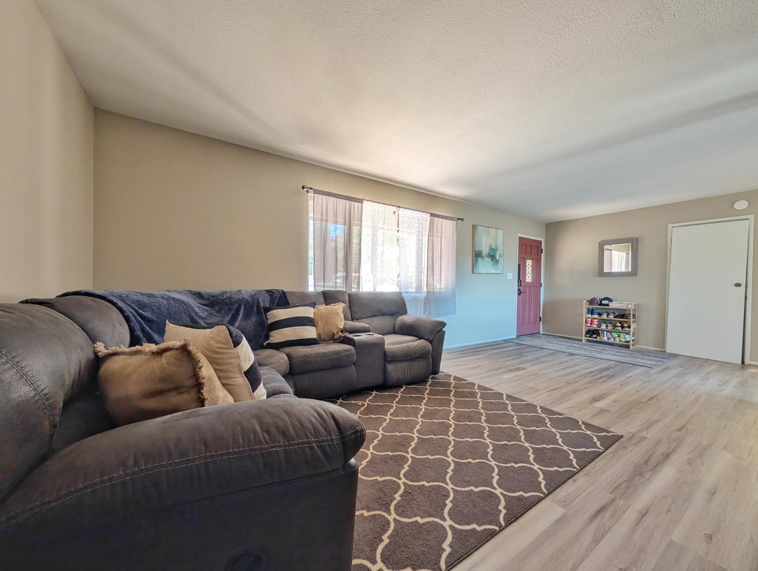 Detail Gallery Image 8 of 72 For 11310 Clinton Bar Rd, Pine Grove,  CA 95665 - 2 Beds | 2/1 Baths
