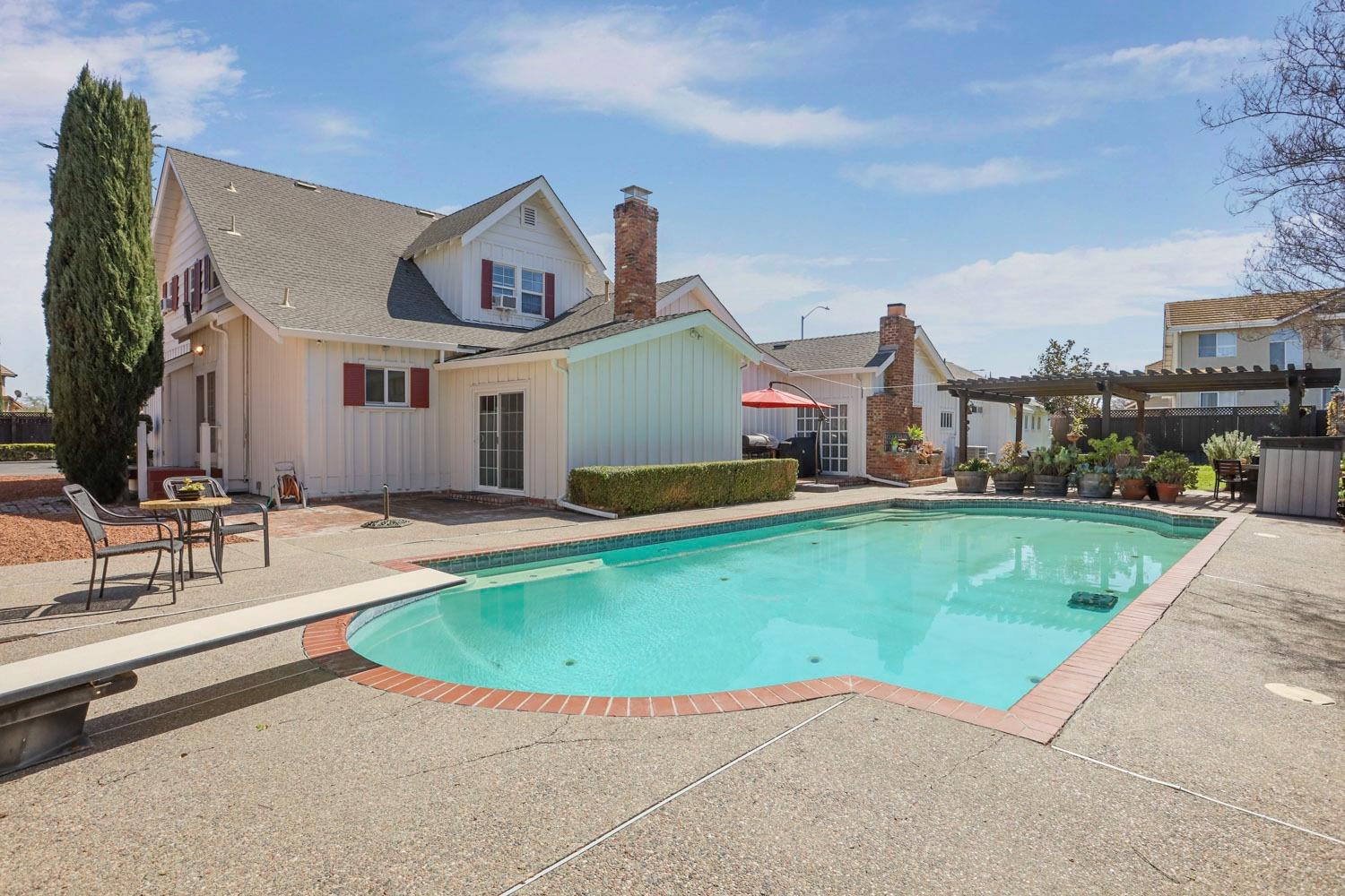 Detail Gallery Image 59 of 91 For 1900 W Lowell Ave, Tracy,  CA 95376 - 5 Beds | 3/1 Baths