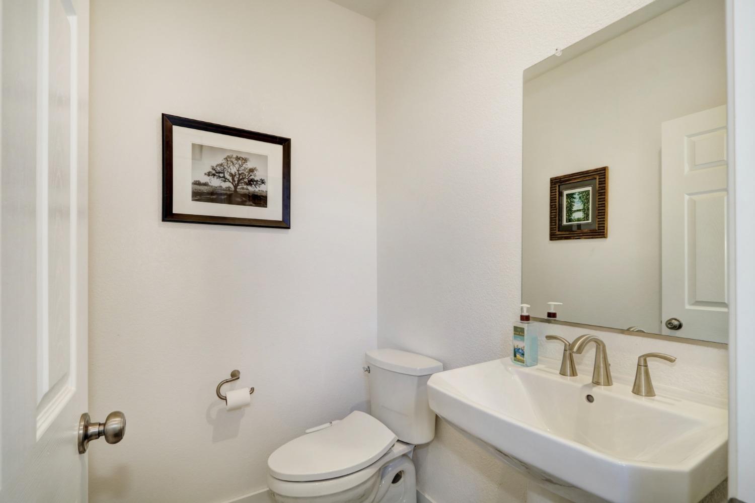 Wyatt Lane, Winters, California image 35